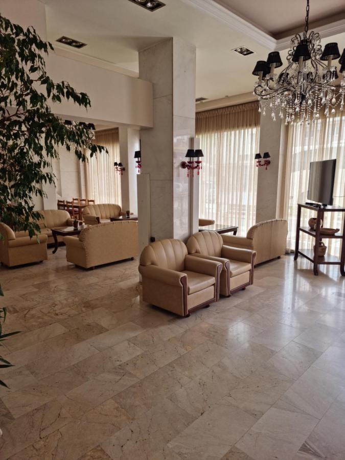 Esperia City Hotel Drama Exterior photo