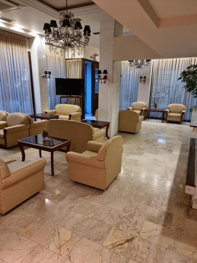 Esperia City Hotel Drama Exterior photo